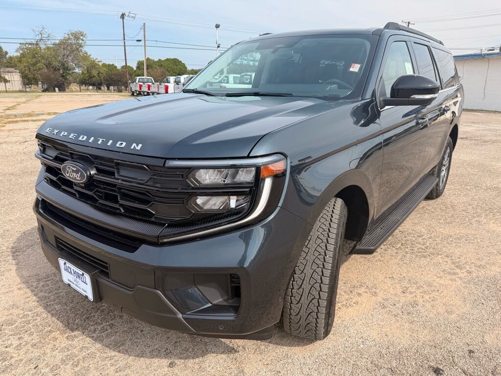 2025 Ford Expedition MAX Active 4WD
