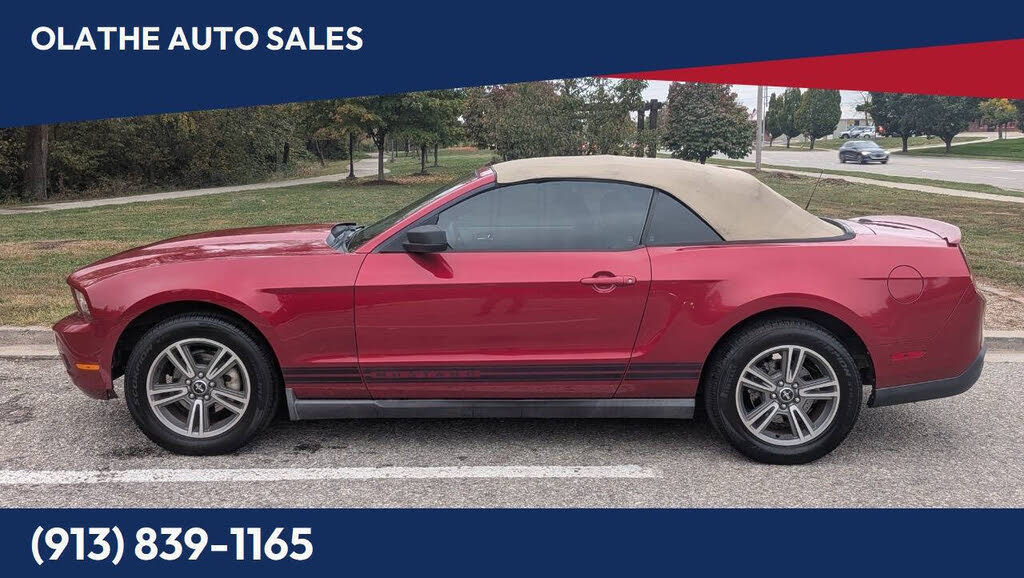 2010 Ford Mustang V6 Convertible RWD