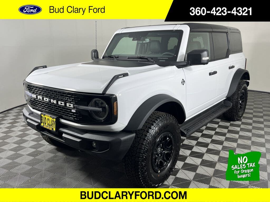 2025 Ford Bronco Outer Banks 4-Door 4WD