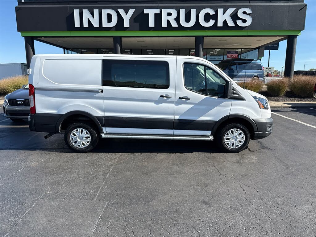 2024 Ford Transit Cargo 250 Low Roof LB RWD