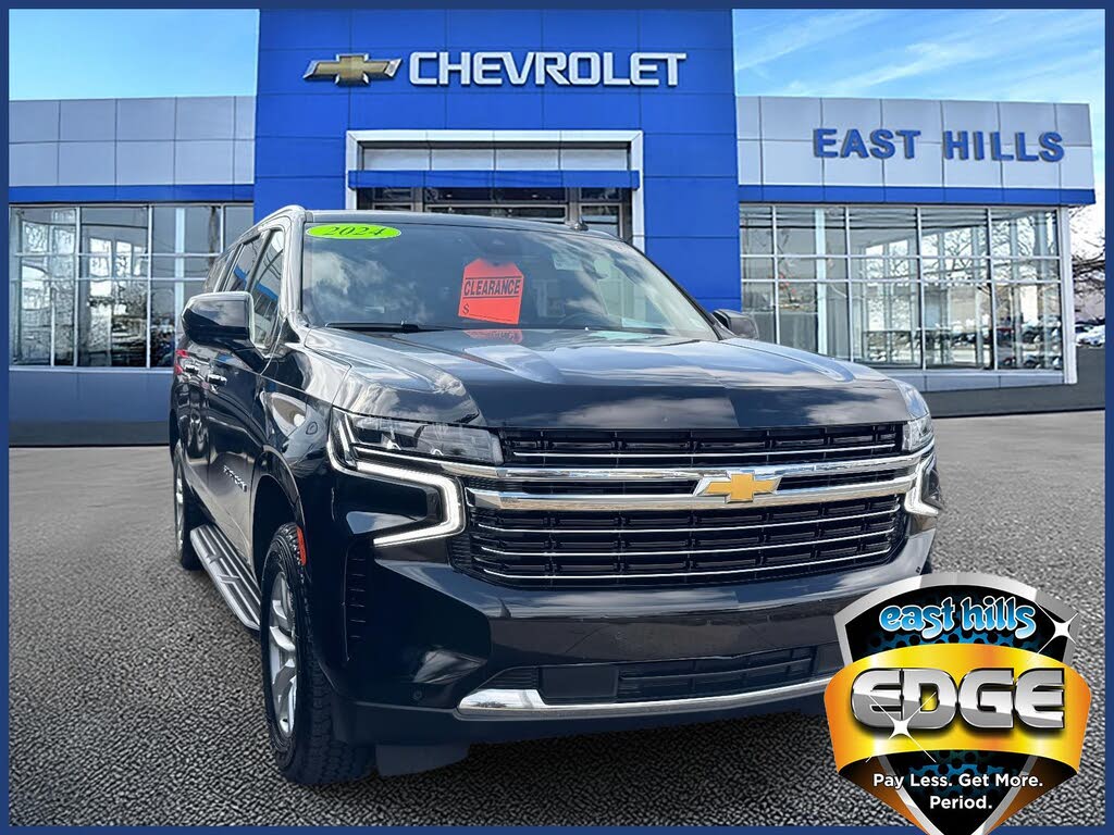 2024 Chevrolet Suburban LT 4WD