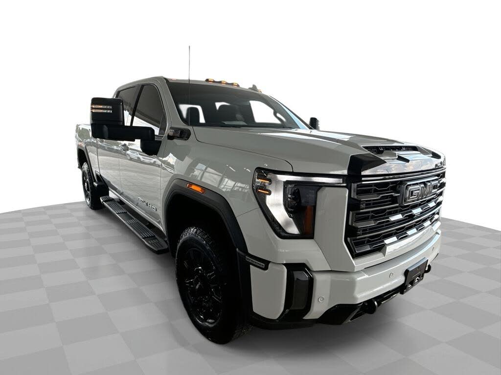 2024 GMC Sierra 2500HD AT4 Crew Cab 4WD