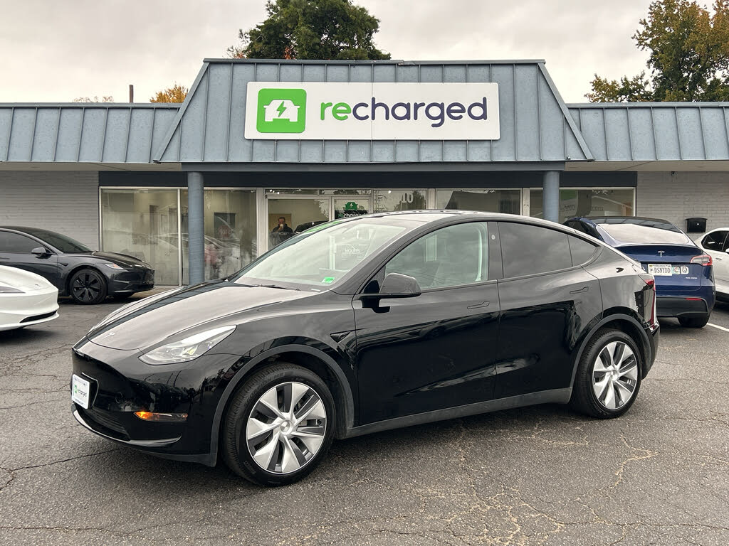 2024 Tesla Model Y Long Range AWD