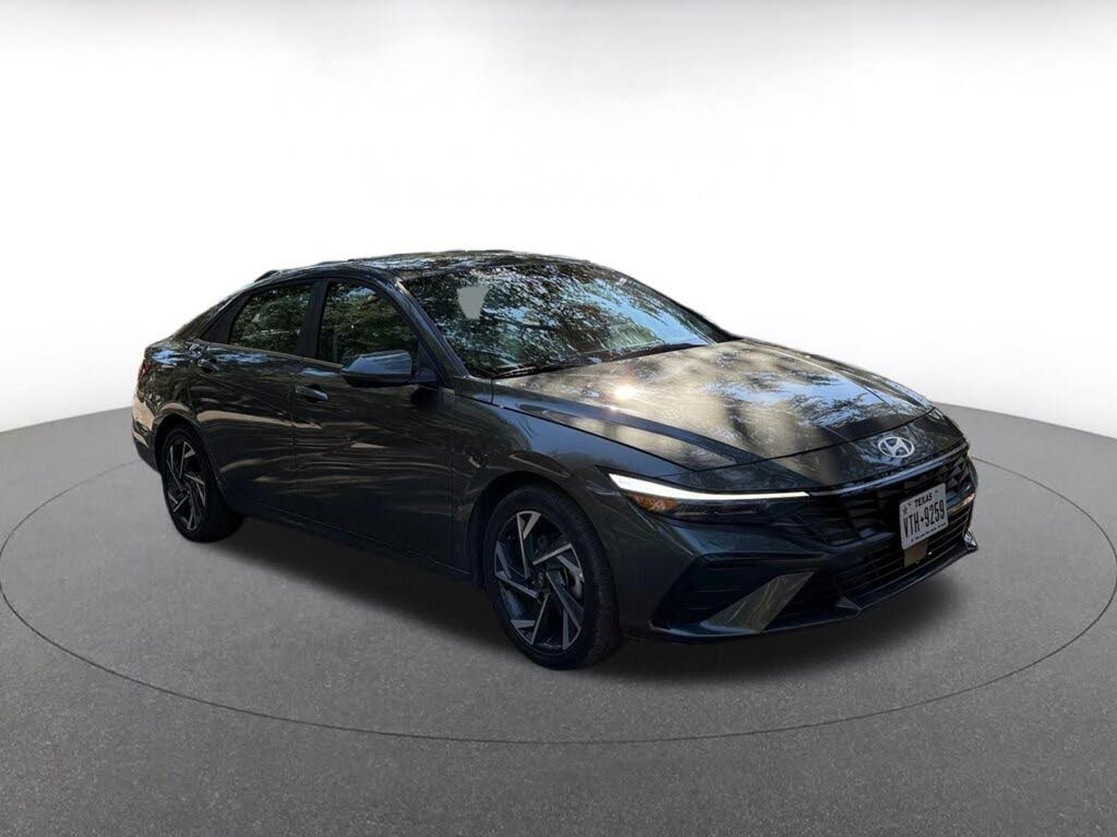 2025 Hyundai Elantra Hybrid Limited FWD