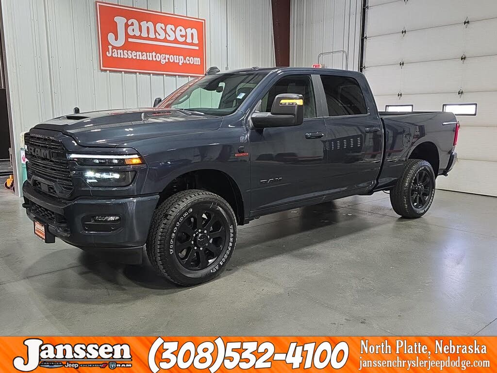 2025 RAM 2500 Laramie Crew Cab 4WD