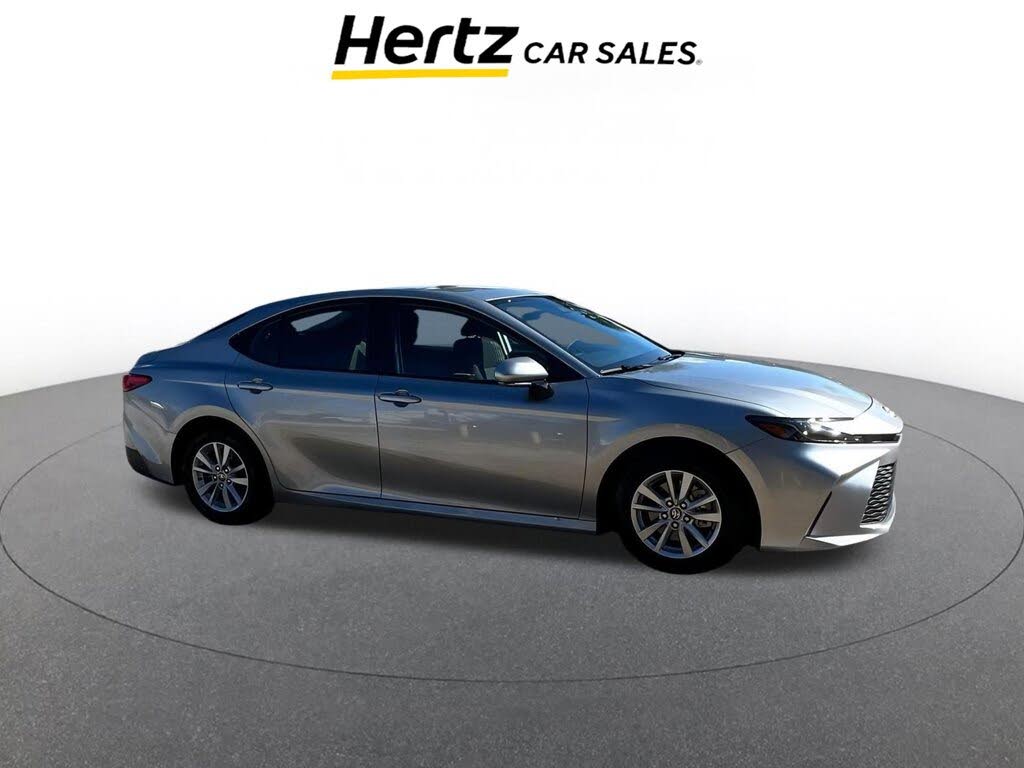 2025 Toyota Camry LE FWD