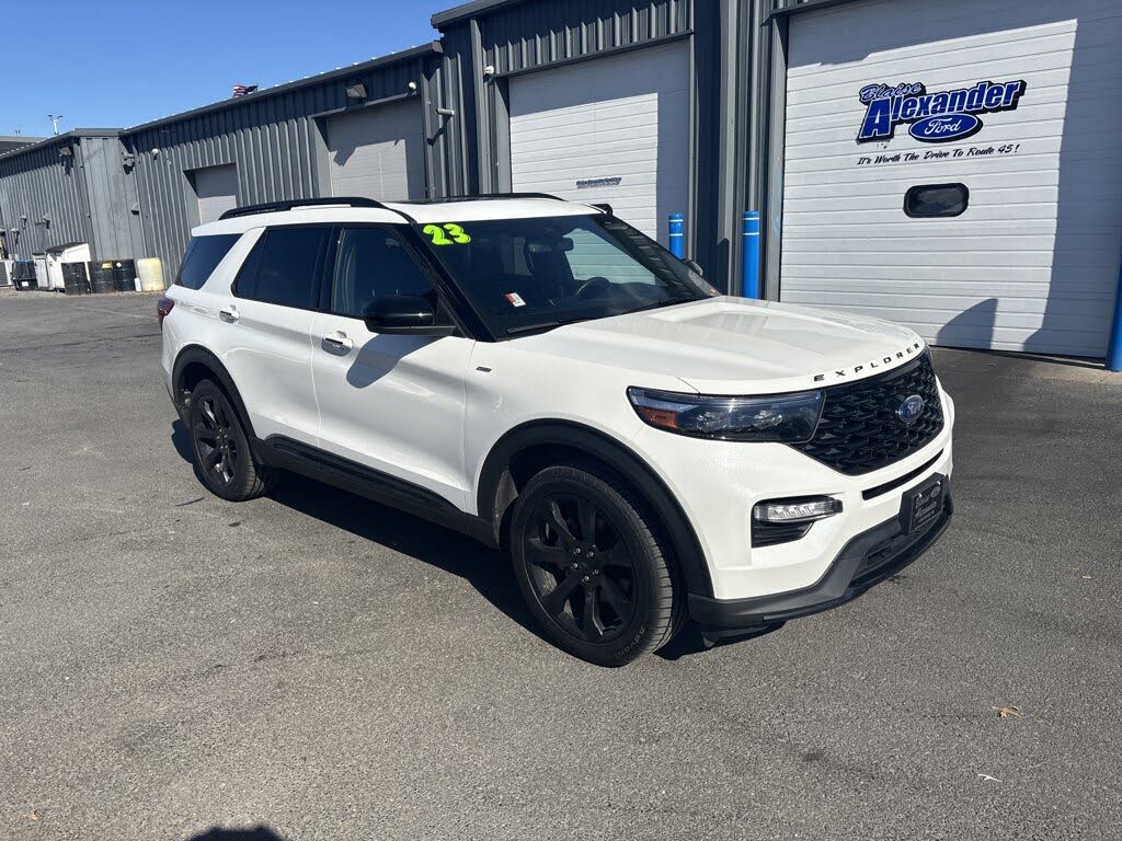2023 Ford Explorer ST-Line AWD