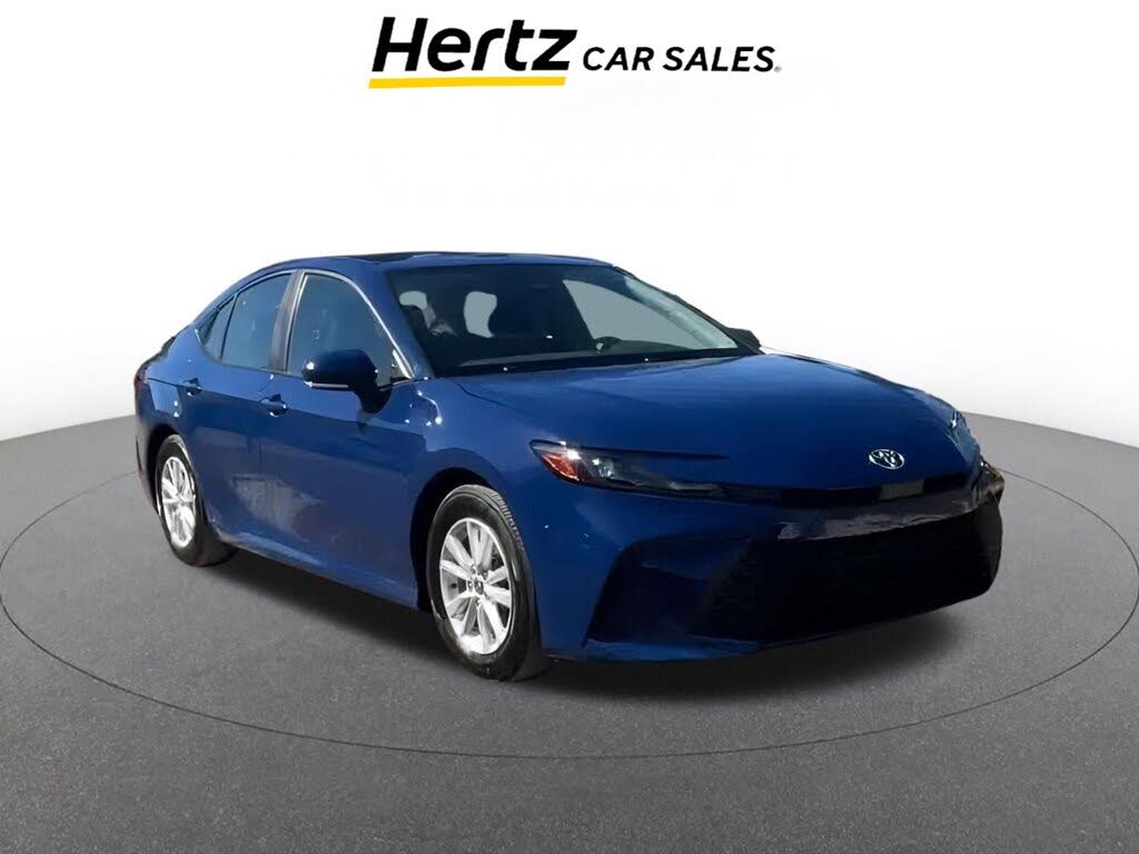 2025 Toyota Camry LE FWD