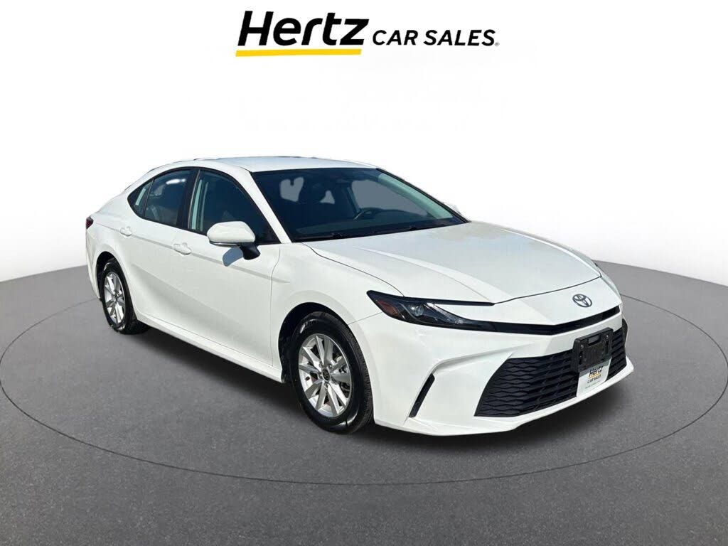 2025 Toyota Camry LE FWD