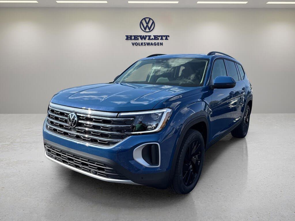 2026 Volkswagen Atlas SE FWD with Technology