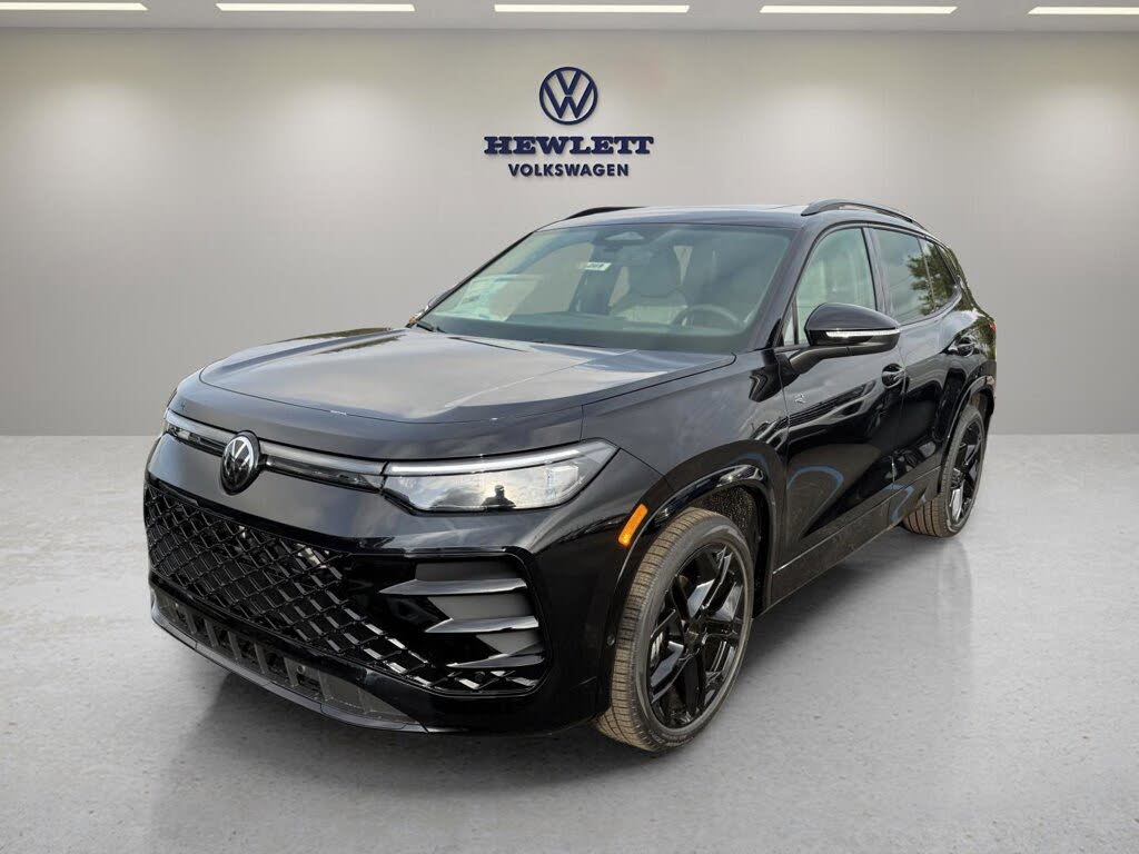 2026 Volkswagen Tiguan SE R-Line Black FWD