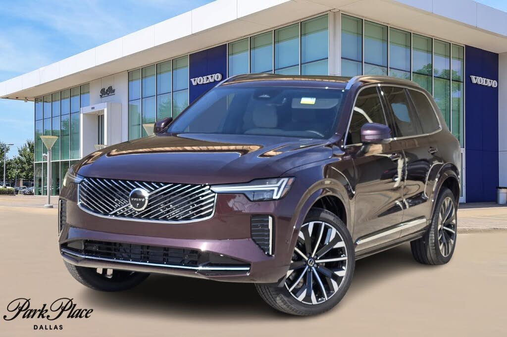 2026 Volvo XC90 B5 Plus 6-Passenger AWD