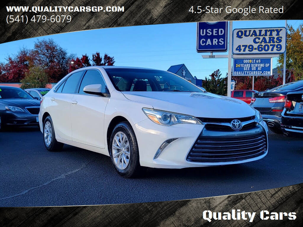 2017 Toyota Camry LE