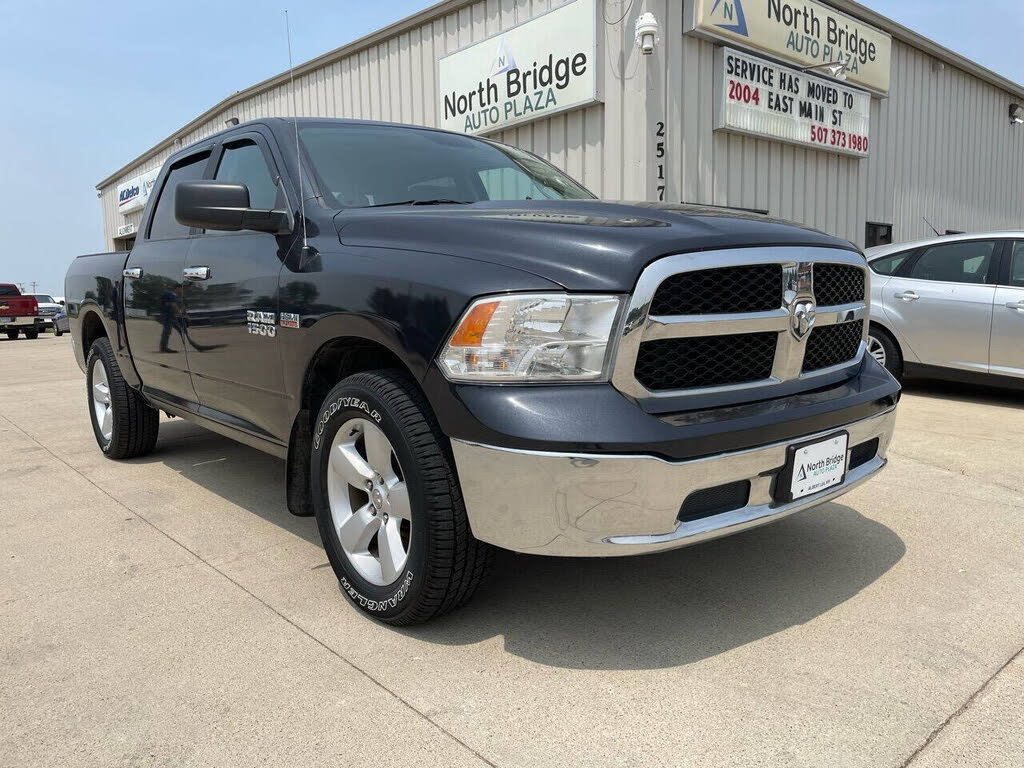 2018 RAM 1500 SLT Crew Cab 4WD