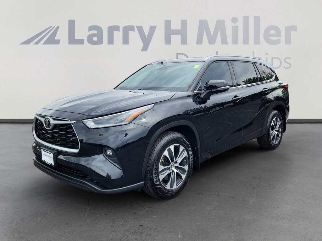 2021 Toyota Highlander XLE AWD