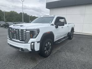 GMC Sierra 2500HD Denali Crew Cab 4WD