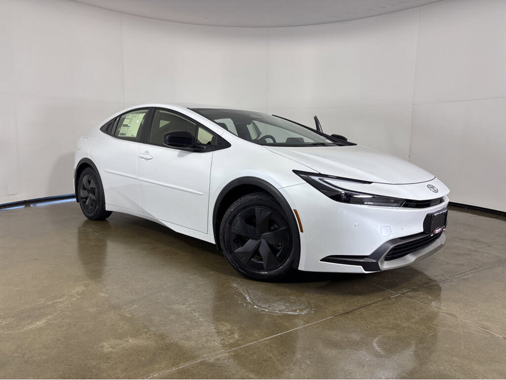 2026 Toyota Prius Plug-In Hybrid SE FWD