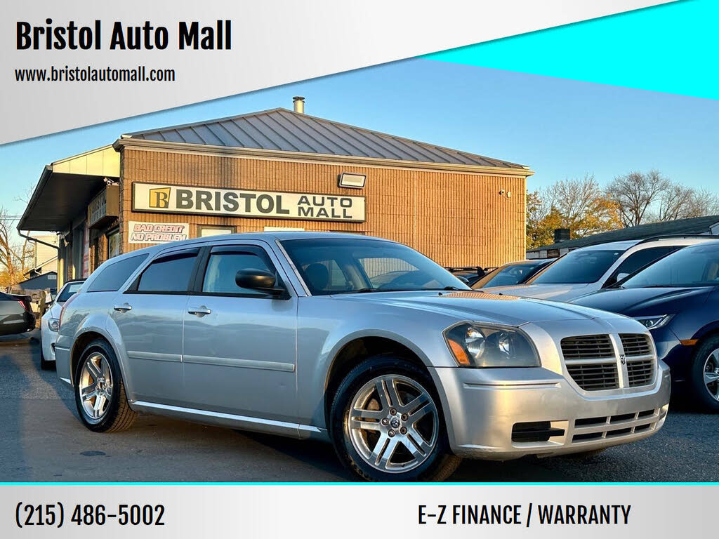 2006 Dodge Magnum SE RWD