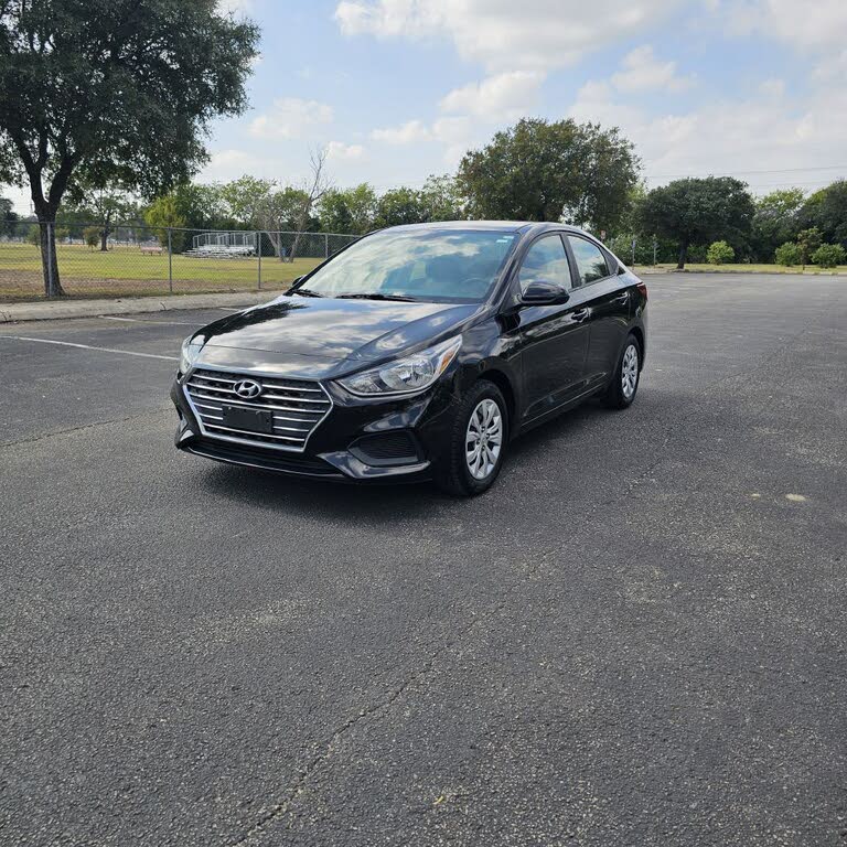 2022 Hyundai Accent SE FWD