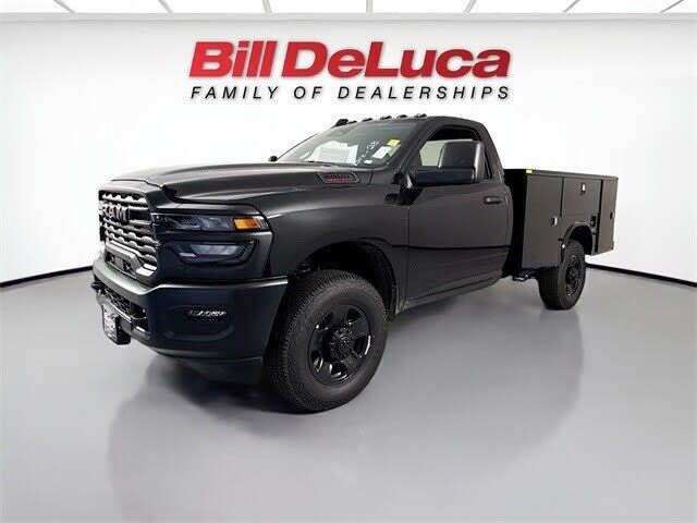 2025 RAM 3500 Chassis