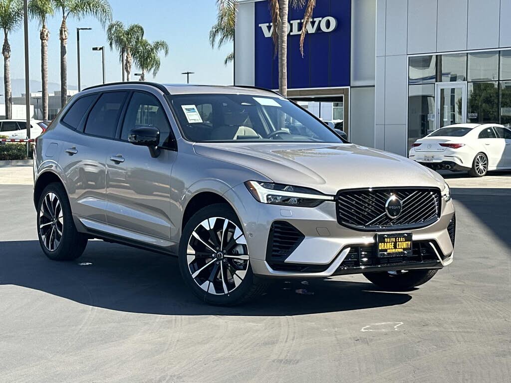 2026 Volvo XC60 B5 Plus AWD