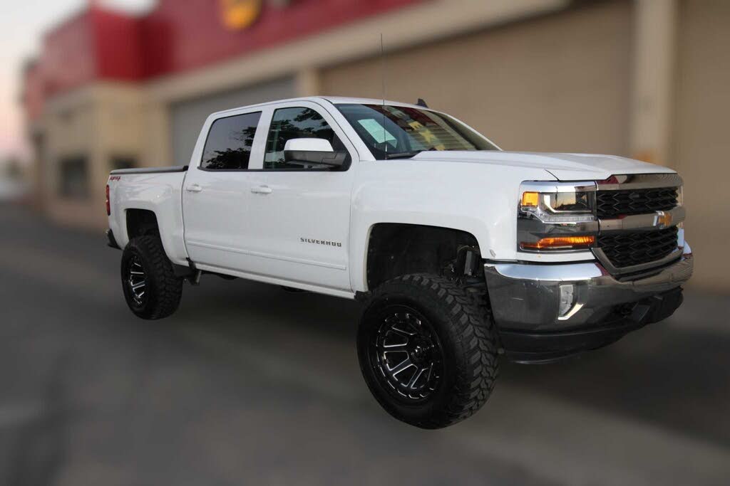2018 Chevrolet Silverado 1500 LT Crew Cab 4WD