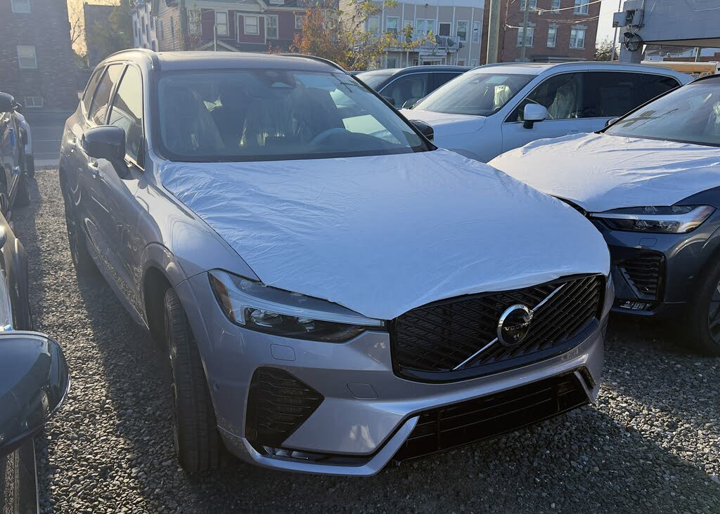 2026 Volvo XC60 B5 Plus AWD