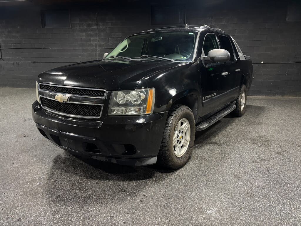 2008 Chevrolet Avalanche LS RWD
