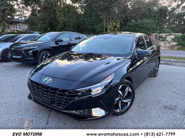2023 Hyundai Elantra Limited FWD
