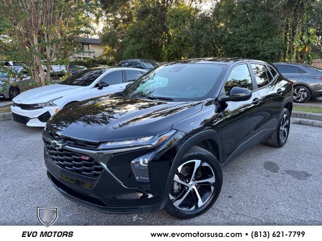 2024 Chevrolet Trax RS with 1RS FWD