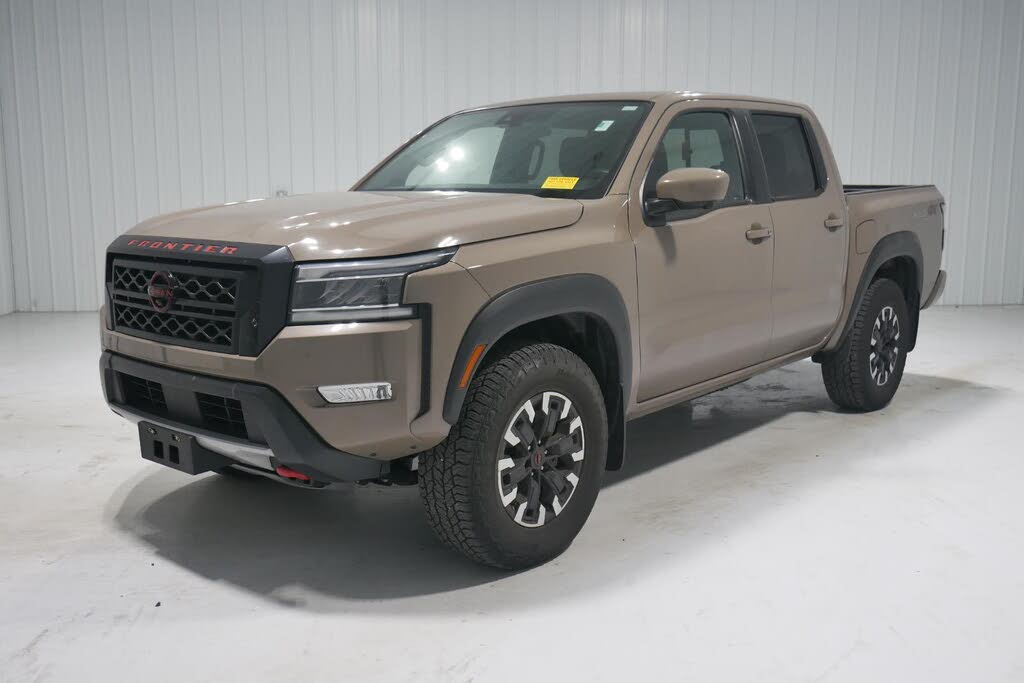2023 Nissan Frontier PRO-4X Crew Cab 4WD