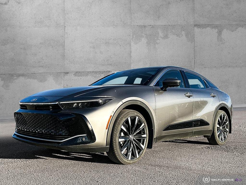 2023 Toyota Crown Platinum AWD