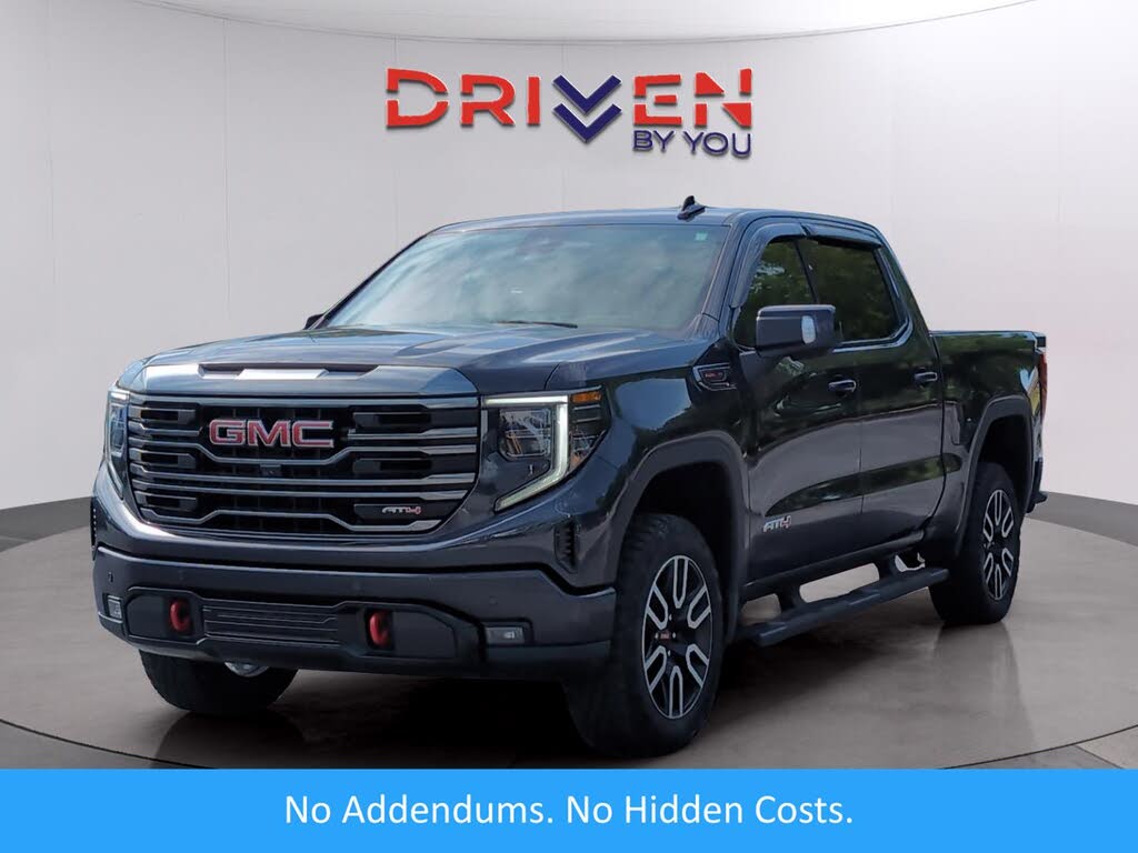 2024 GMC Sierra 1500 AT4 Crew Cab 4WD