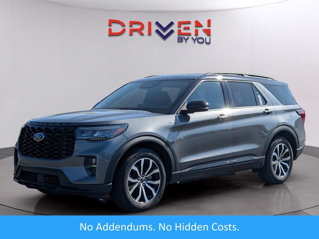 2025 Ford Explorer ST-Line RWD