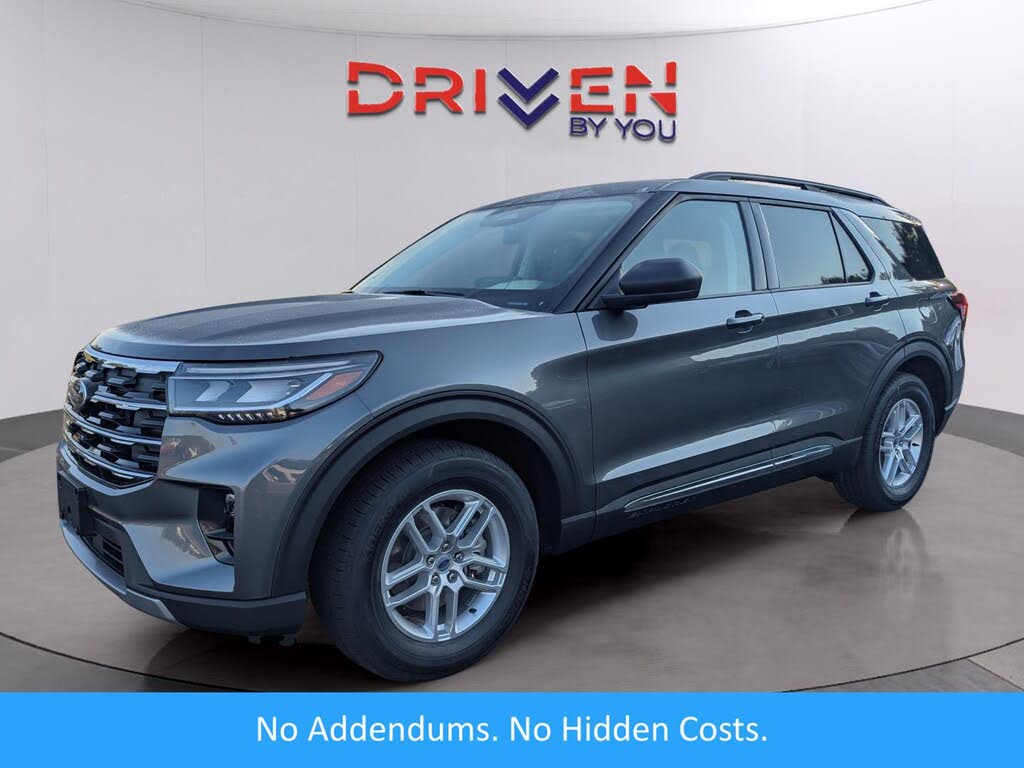 2025 Ford Explorer Active RWD