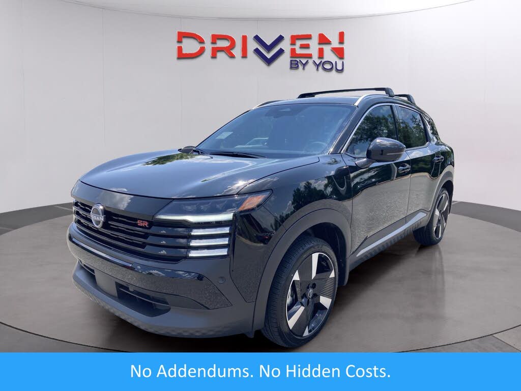 2025 Nissan Kicks SR FWD