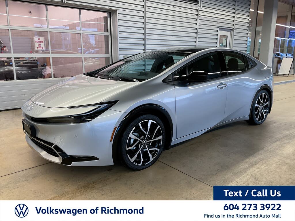 2025 Toyota Prius Plug-In Hybrid