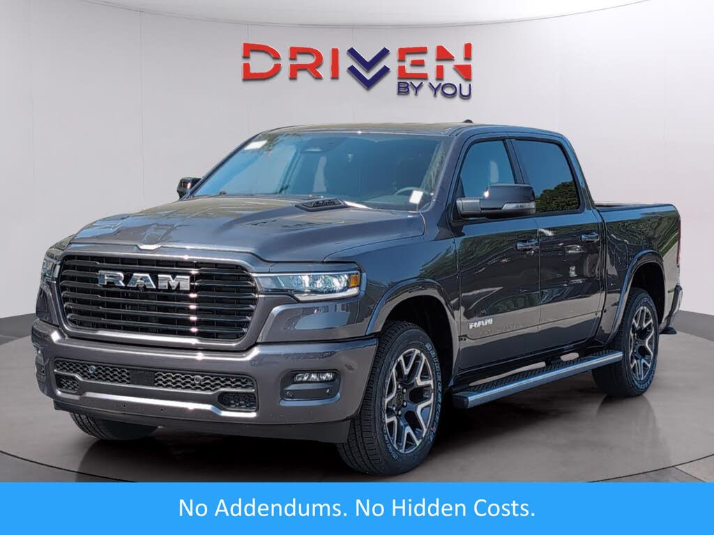 2026 RAM 1500 Laramie Crew Cab 4WD