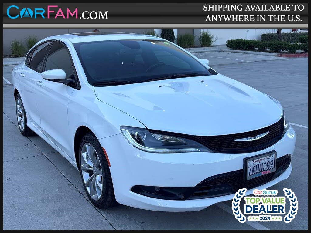 2015 Chrysler 200 S Sedan FWD