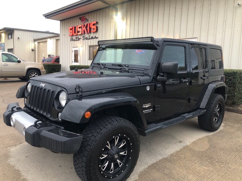 2015 Jeep Wrangler Unlimited Sahara 4WD