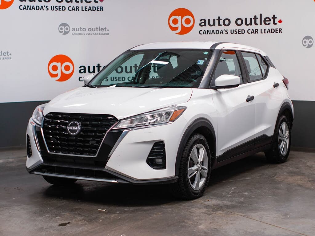 2022 Nissan Kicks S FWD