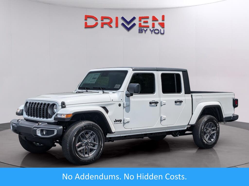 2025 Jeep Gladiator Sport S Crew Cab 4WD