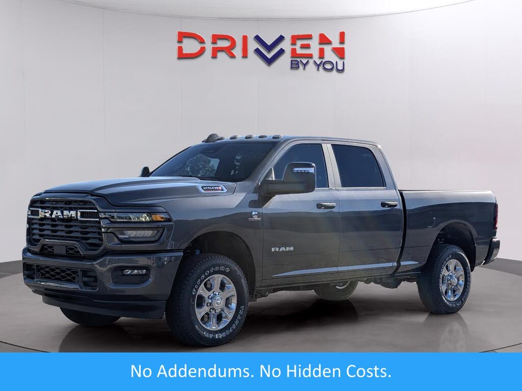 2025 RAM 2500 Big Horn Crew Cab 4WD