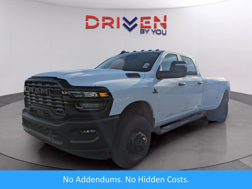 2026 RAM 3500 Tradesman Crew Cab LB DRW 4WD