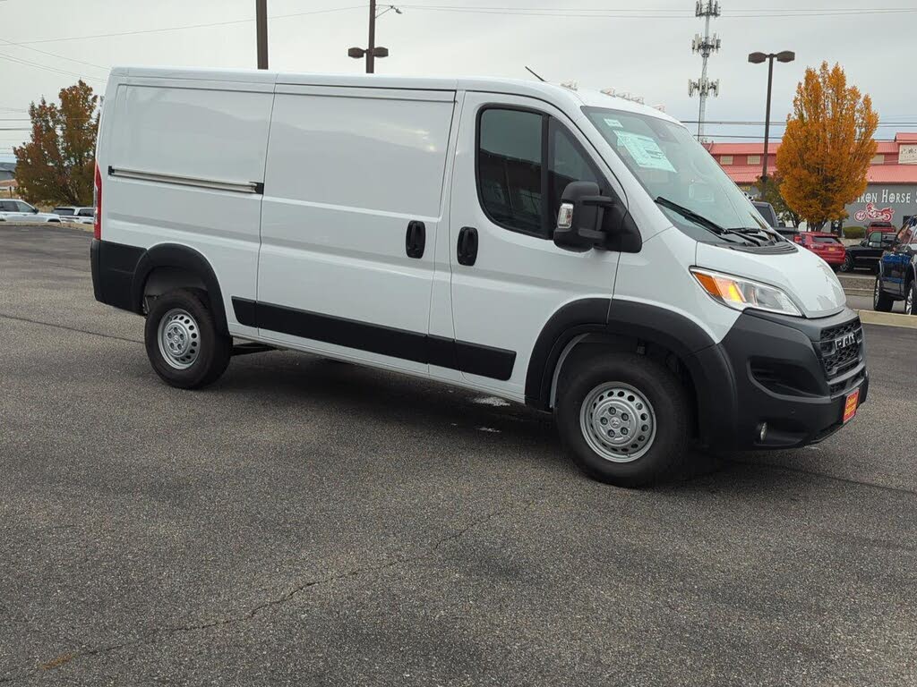 2026 RAM ProMaster 1500 Tradesman 136 Low Roof Cargo Van FWD
