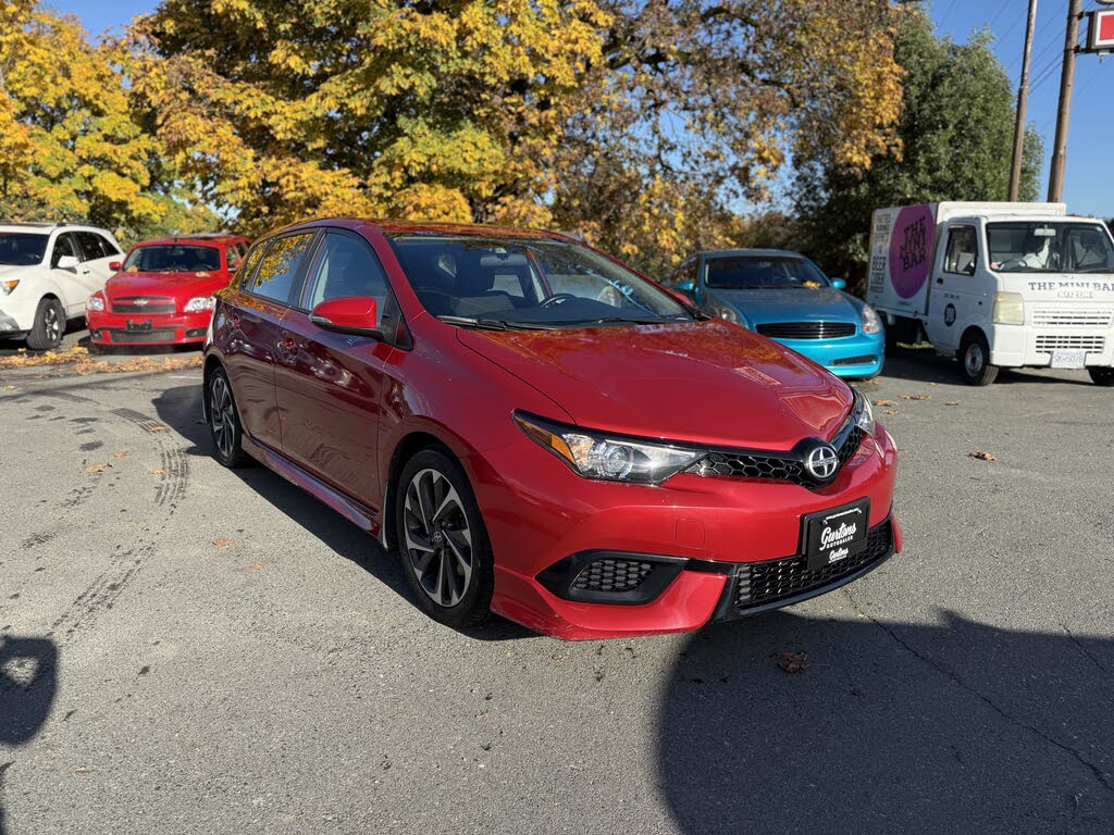 2016 Scion iM Base