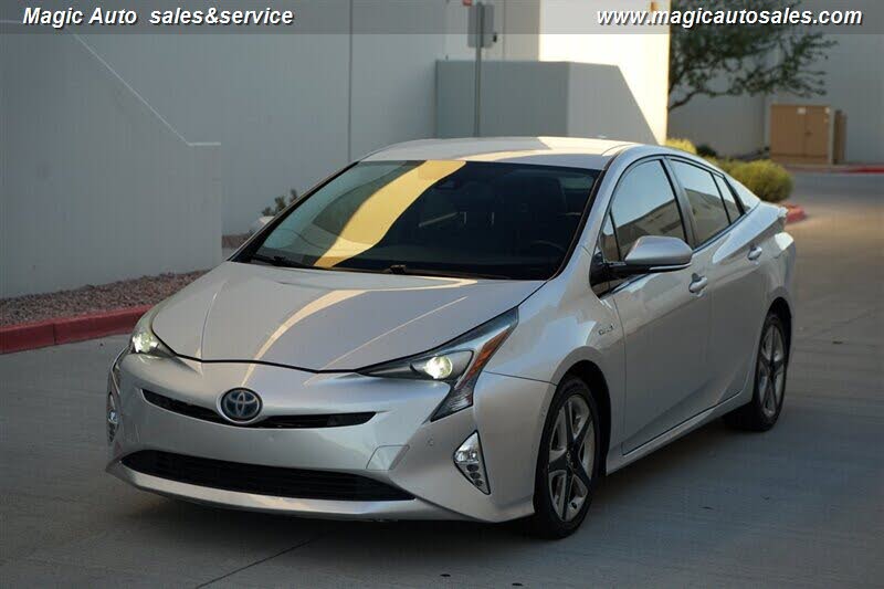 2018 Toyota Prius Four Touring FWD