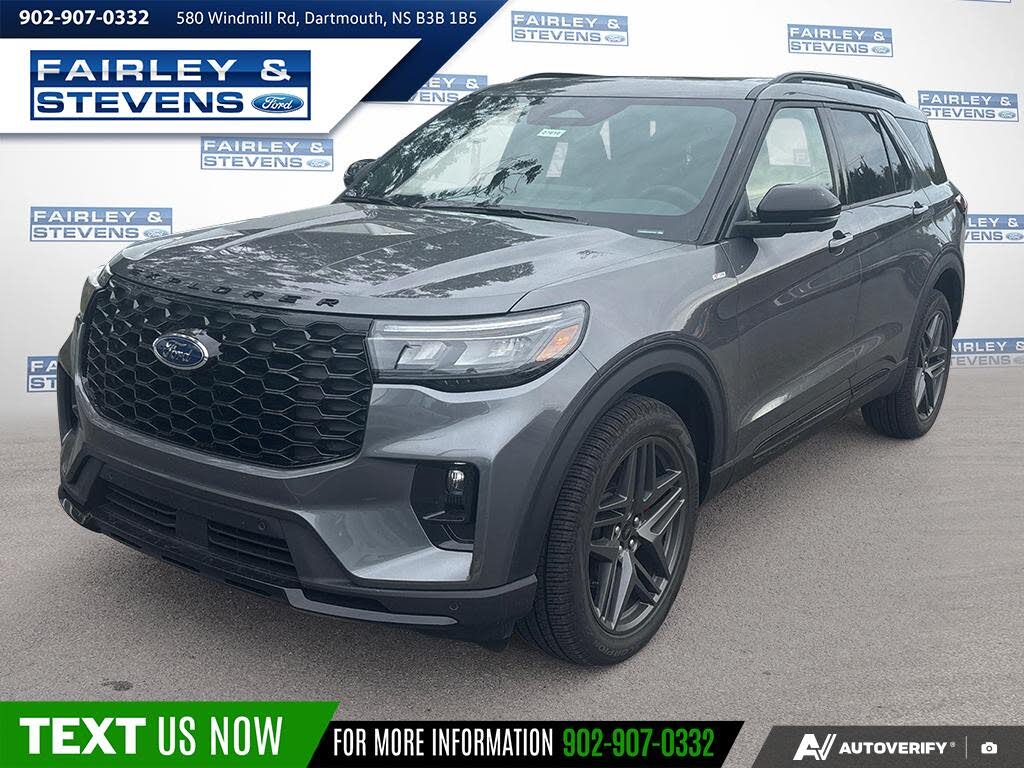 2025 Ford Explorer ST-Line AWD