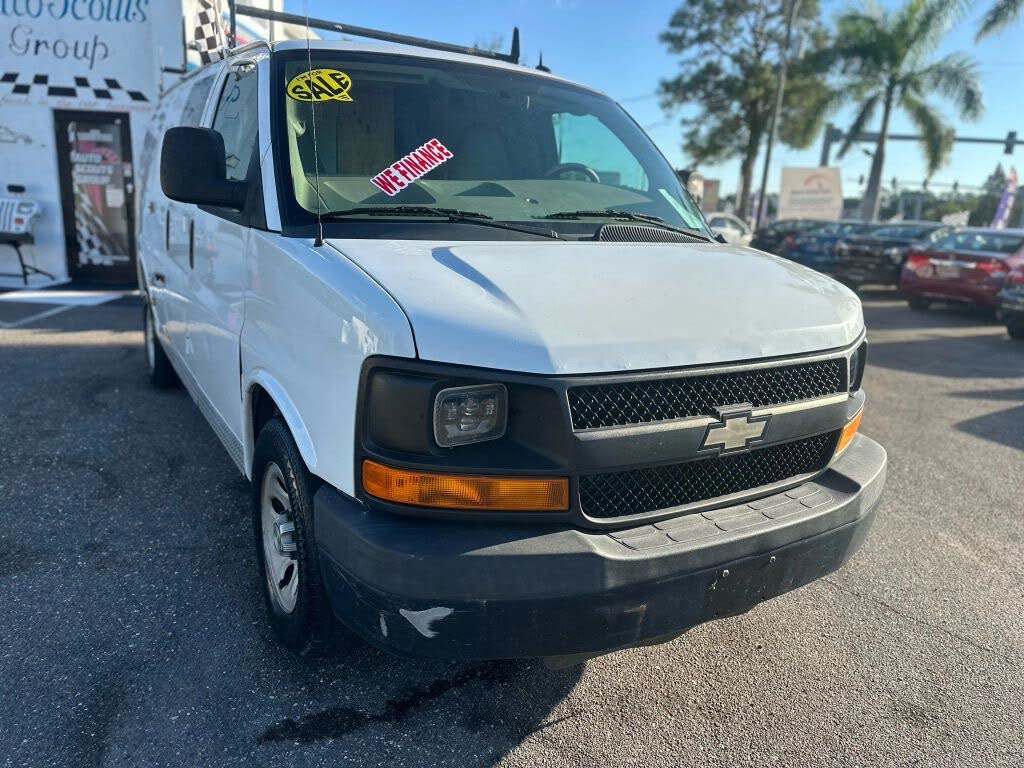 2014 Chevrolet Express Cargo 1500 RWD