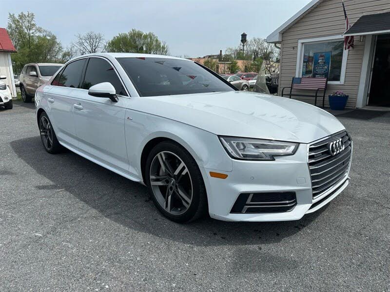 2017 Audi A4 2.0T quattro Premium Plus AWD